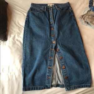 Madewall shin length pencil skirt